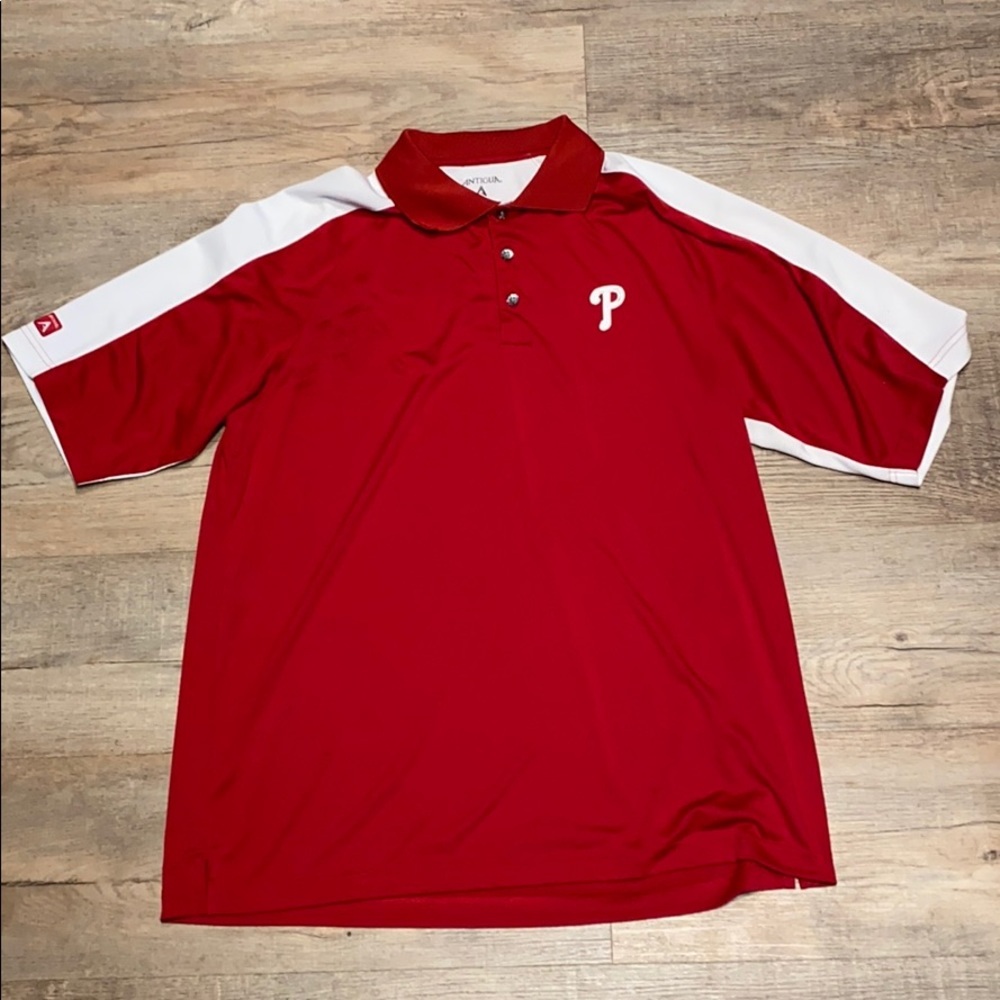 Phillies baseball Polo Size L NWOT